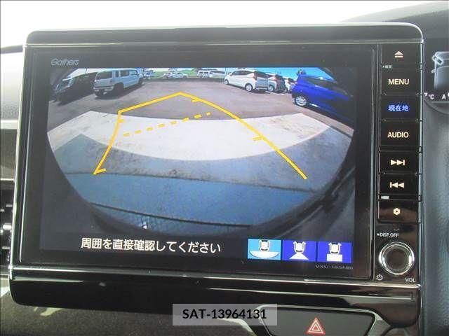 Honda N BOX CUSTOM 2018-04 337626-9