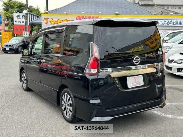 Nissan SERENA 2016-09 335503-7