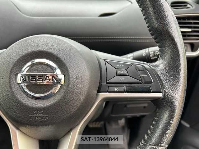 Nissan SERENA 2016-09 335503-20