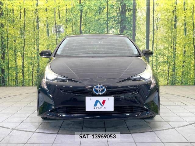 Toyota PRIUS 2017-02 374869-14