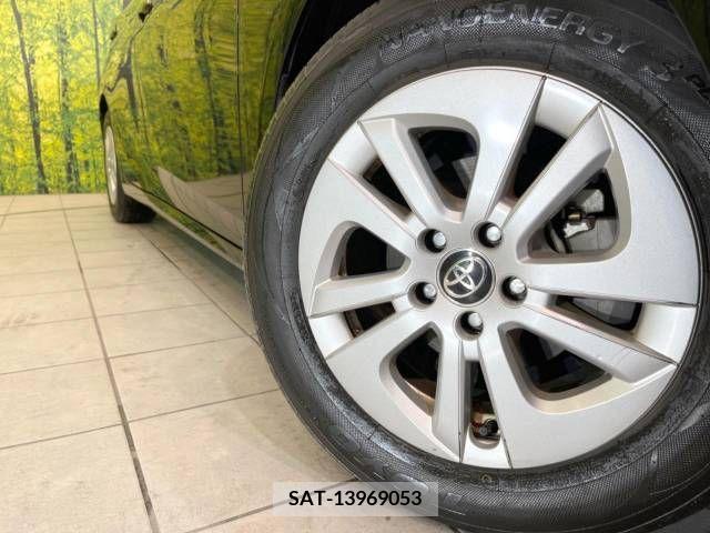 Toyota PRIUS 2017-02 374869-13