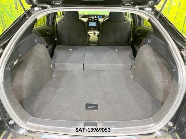 Toyota PRIUS 2017-02 374869-10
