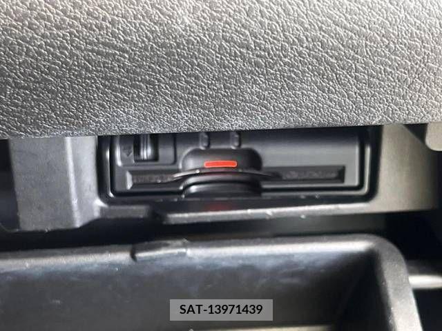 Nissan SERENA 2019-03 284413-6