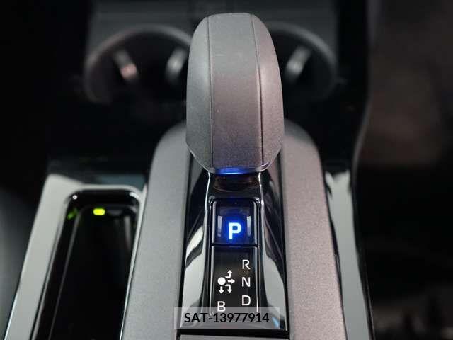 Toyota PRIUS 2023-02 254213-15