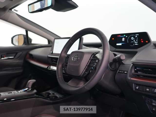 Toyota PRIUS 2023-02 254213-9