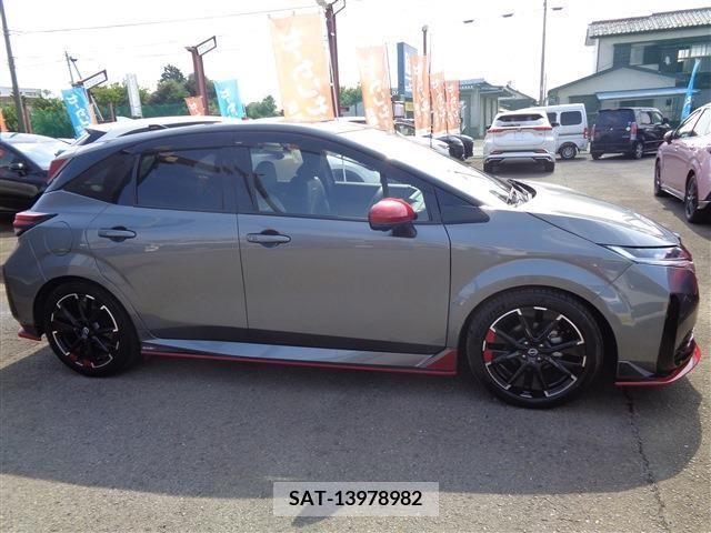 Nissan AURA 2022-07 352501-2