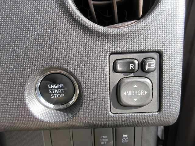 Toyota SPADE 2013-09 196328-7