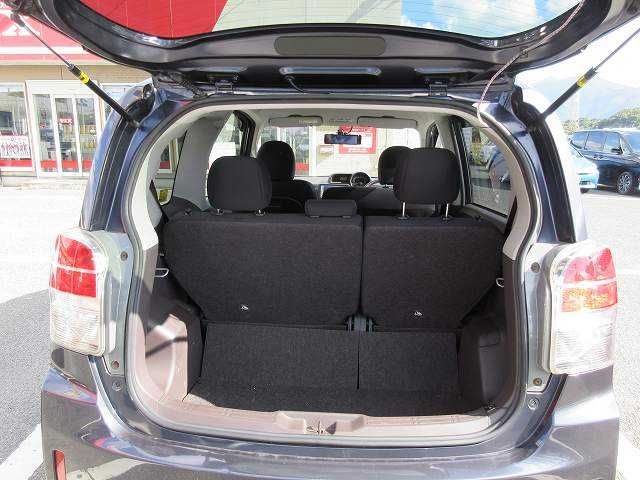 Toyota SPADE 2013-09 196328-12