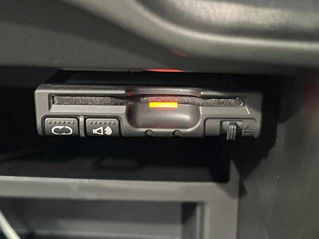 Nissan NOTE 2017-03 16780-7