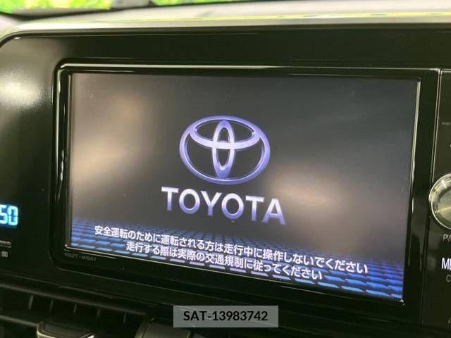 Toyota C-HR 2017-05 264175-3