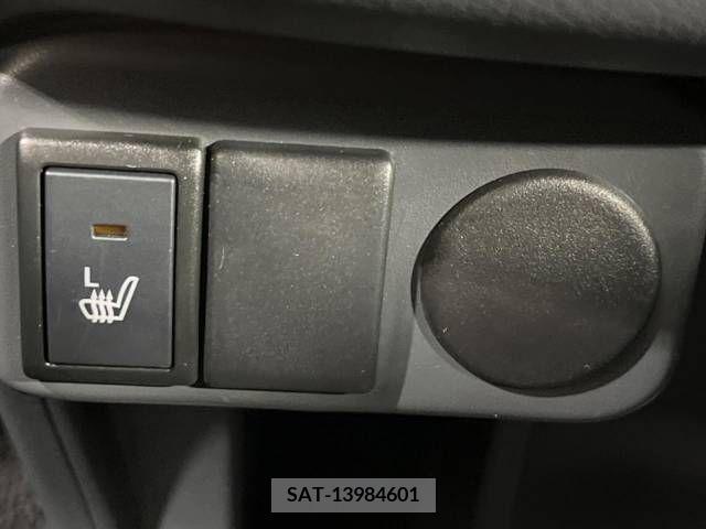 Suzuki HUSTLER 2019-01 379626-4