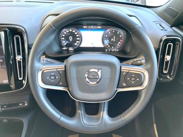 Volvo XC40 2018-10 12762-10