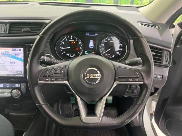 Nissan X-TRAIL 2018-05 11389-11