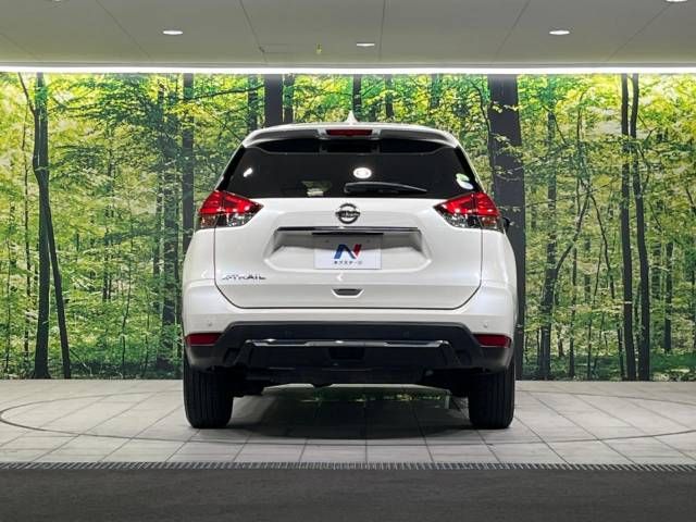 Nissan X-TRAIL 2018-05 11389-15