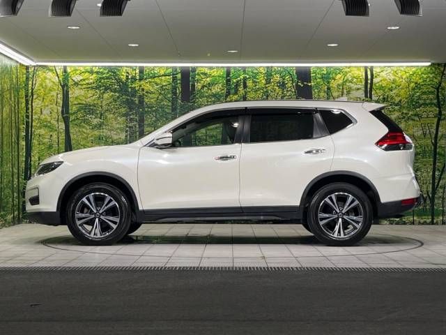 Nissan X-TRAIL 2018-05 11389-16