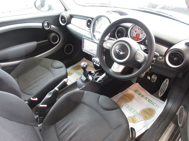Bmw MINI 2008-02 1743-6