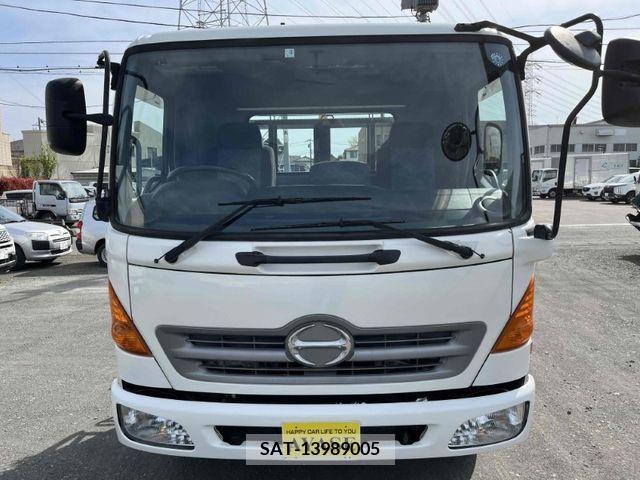 Hino RANGER 2006-04 240448-1