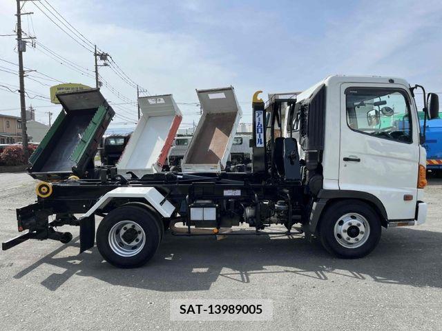 Hino RANGER 2006-04 240448-2