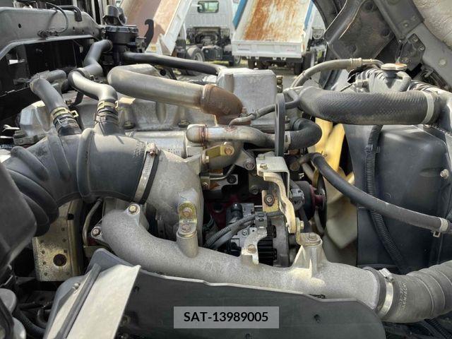 Hino RANGER 2006-04 240448-24