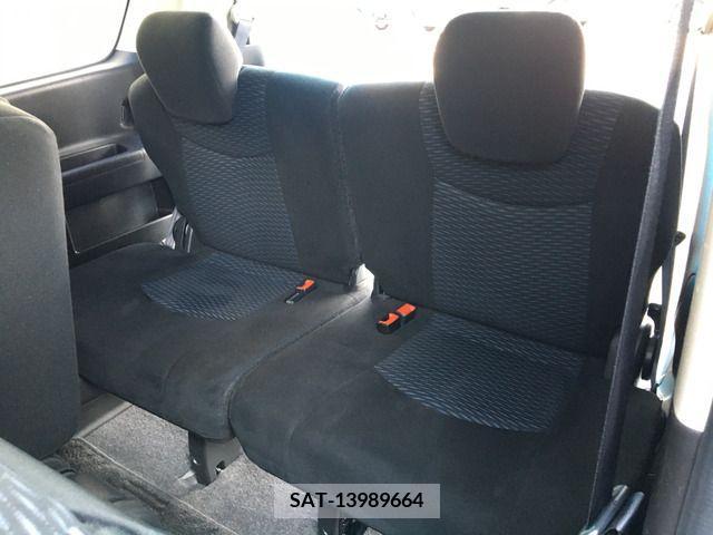 Nissan SERENA 2013-05 324858-5