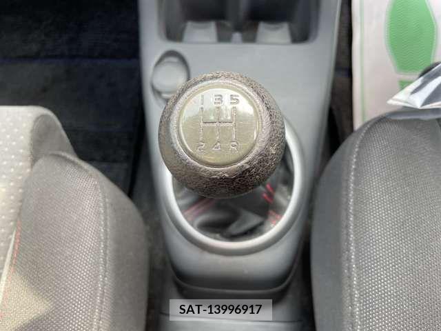 Suzuki SWIFT 2008-06 252209-8