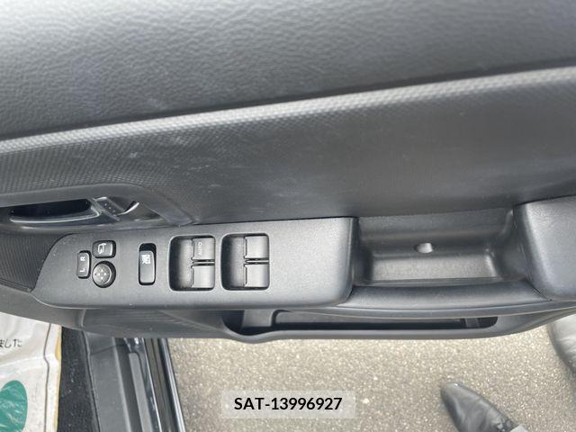 Suzuki SPACIA 2018-04 285628-12