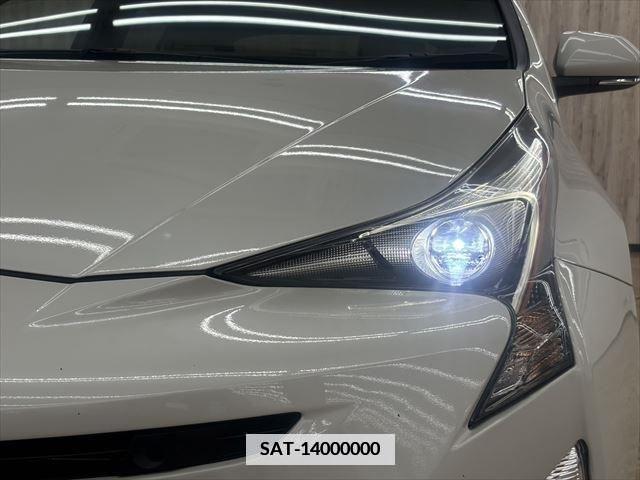 Toyota PRIUS 2017-11 366446-10