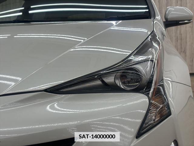 Toyota PRIUS 2017-11 366446-19