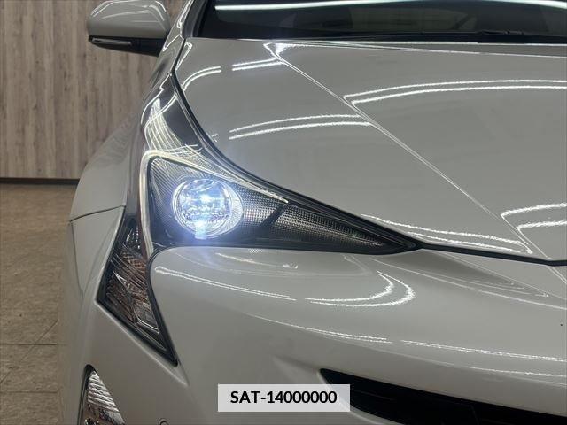 Toyota PRIUS 2017-11 366446-26