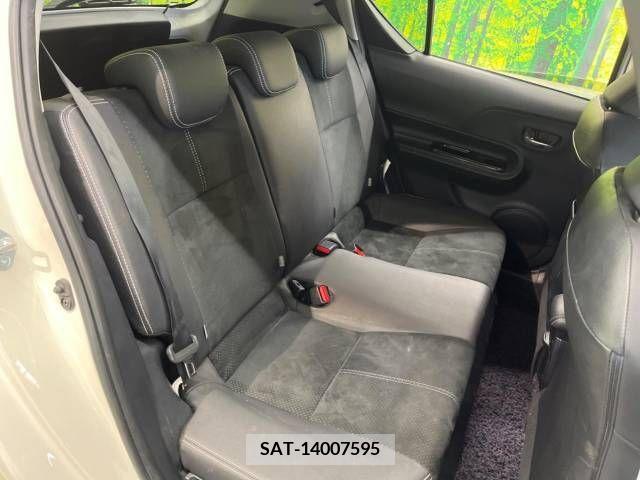 Toyota AQUA 2015-05 240296-9