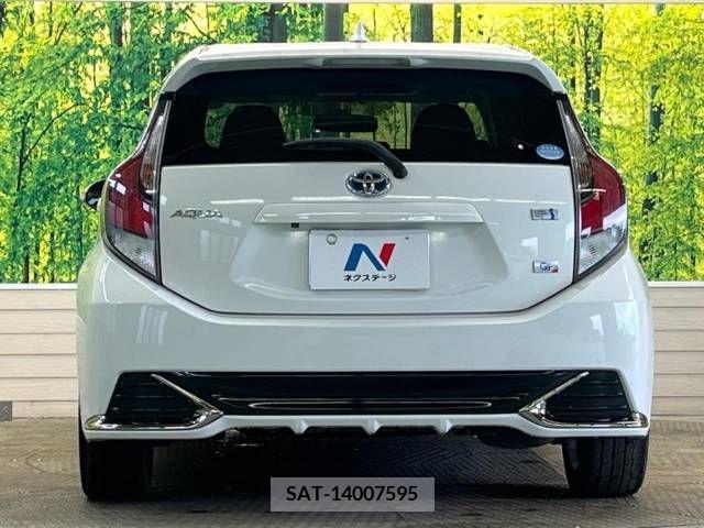 Toyota AQUA 2015-05 240296-15