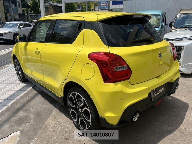 Suzuki SWIFT 2023-11 369052-5
