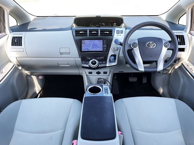 Toyota PRIUS ALPHA 2011-09 21010-1