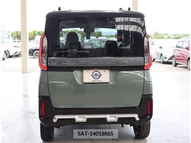 Mitsubishi DELICA MINI 2023-07 267495-4
