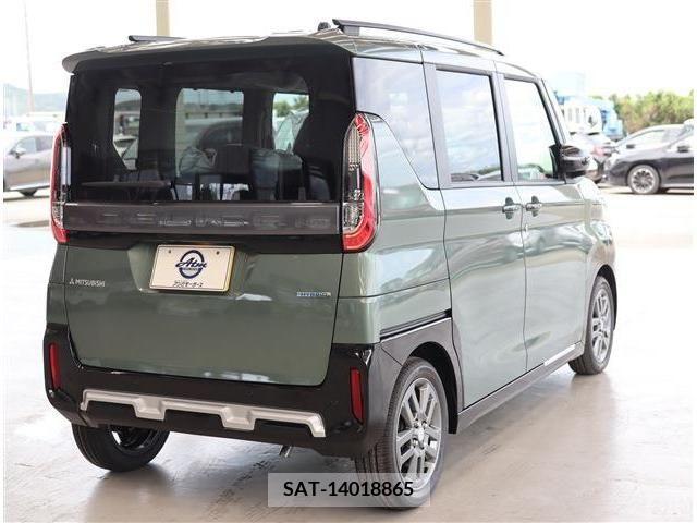 Mitsubishi DELICA MINI 2023-07 267495-3