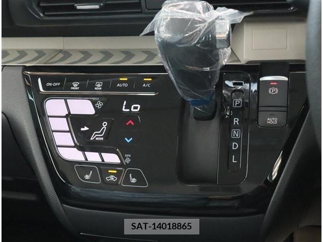 Mitsubishi DELICA MINI 2023-07 267495-12