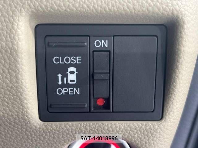 Honda N BOX 2018-07 307455-5