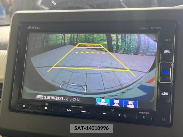 Honda N BOX 2018-07 307455-4