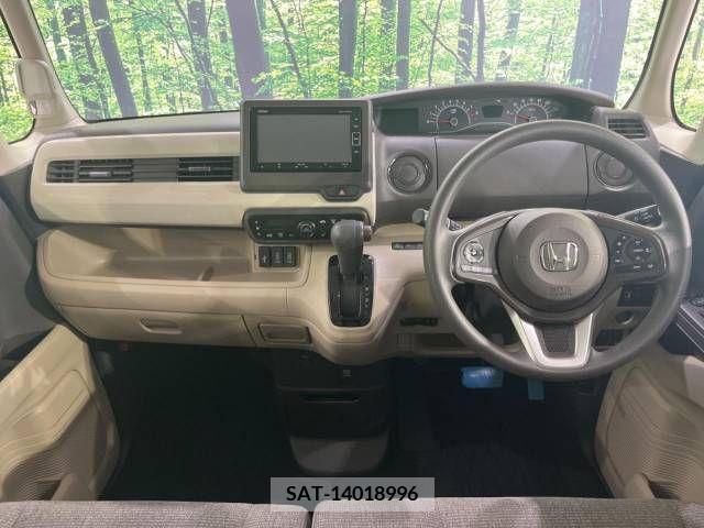 Honda N BOX 2018-07 307455-1