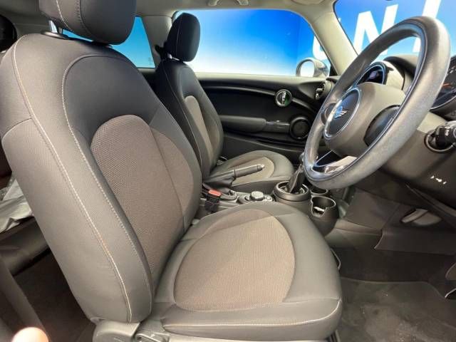 Bmw MINI 2017-03 193090-7