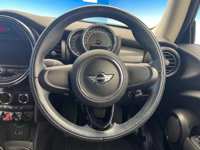 Bmw MINI 2017-03 193090-9