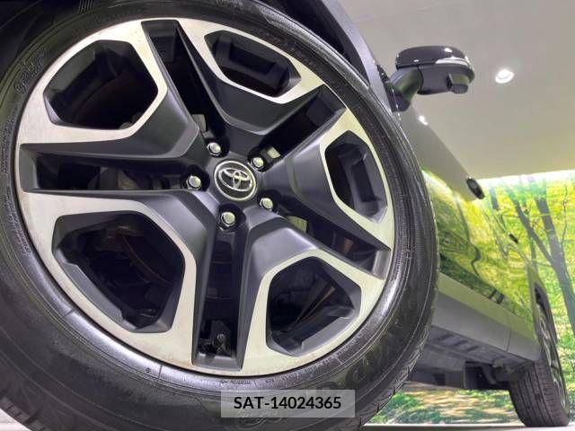 Toyota RAV4 2019-05 228723-15