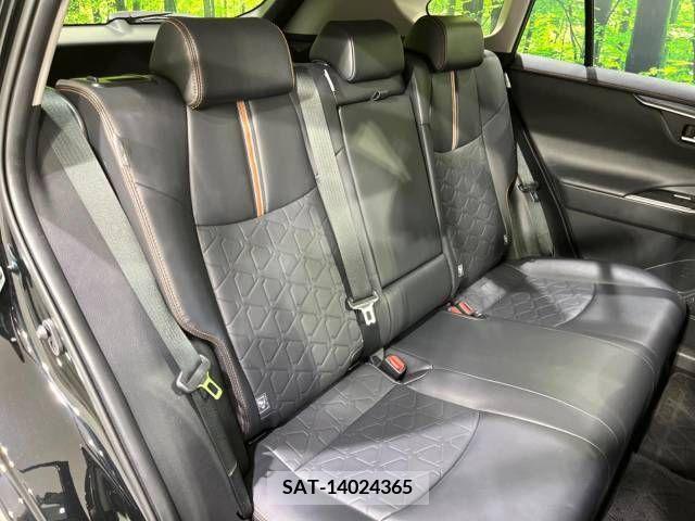 Toyota RAV4 2019-05 228723-12