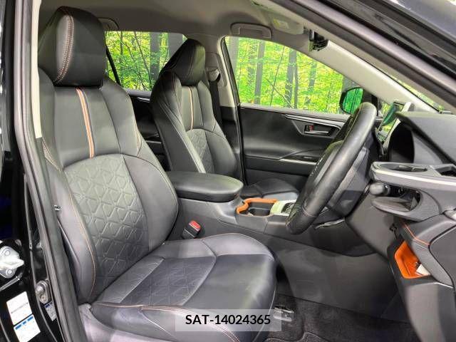 Toyota RAV4 2019-05 228723-11