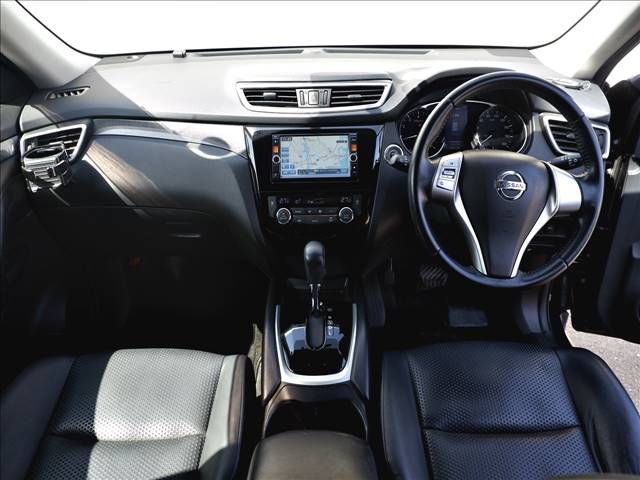 Nissan X-TRAIL 2014-02 1336-1