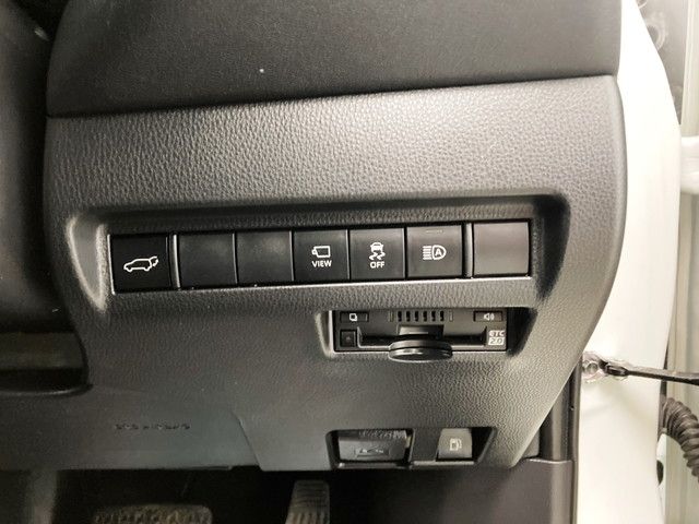 Toyota HARRIER HYBRID 2022-07 27329-17