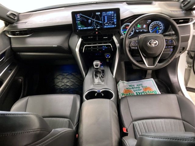 Toyota HARRIER HYBRID 2022-07 27329-1
