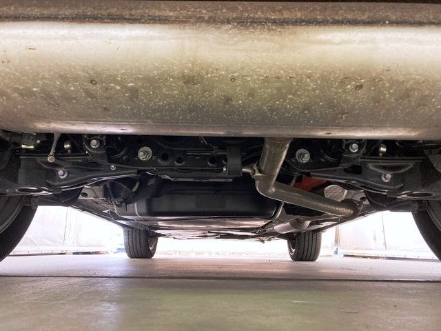 Toyota HARRIER HYBRID 2022-07 27329-7