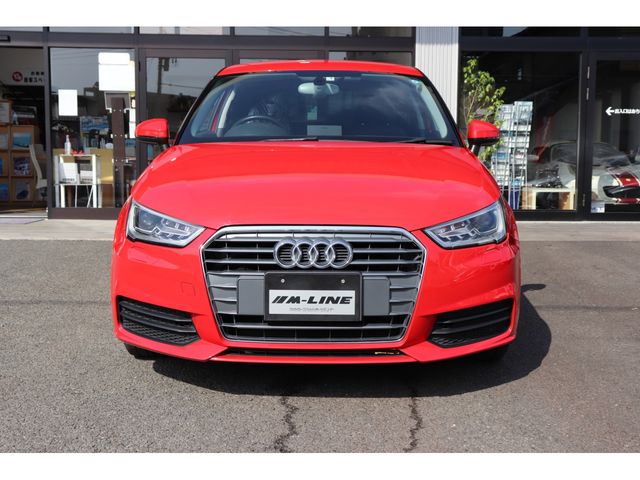 Audi A1 2015-11 182633-1