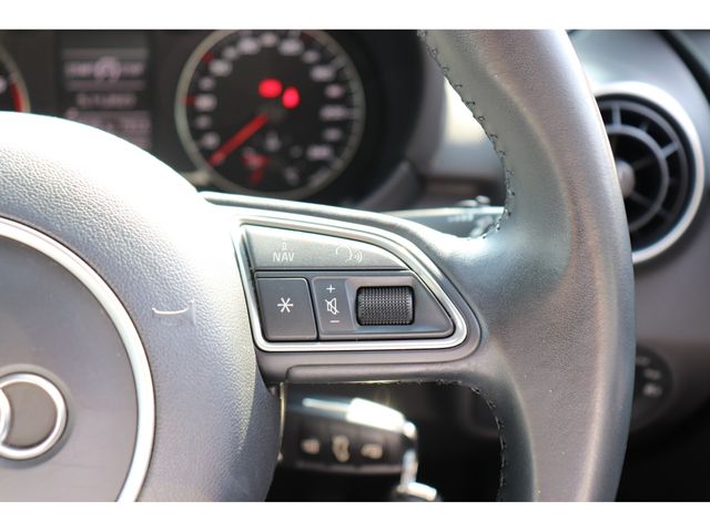 Audi A1 2015-11 182633-25